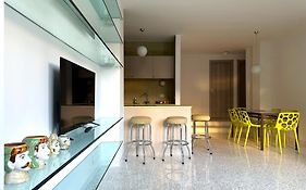 Navigli Apartments