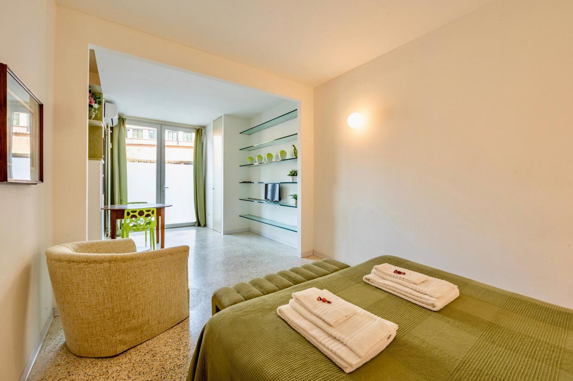Navigli Apartments Milan Room photo